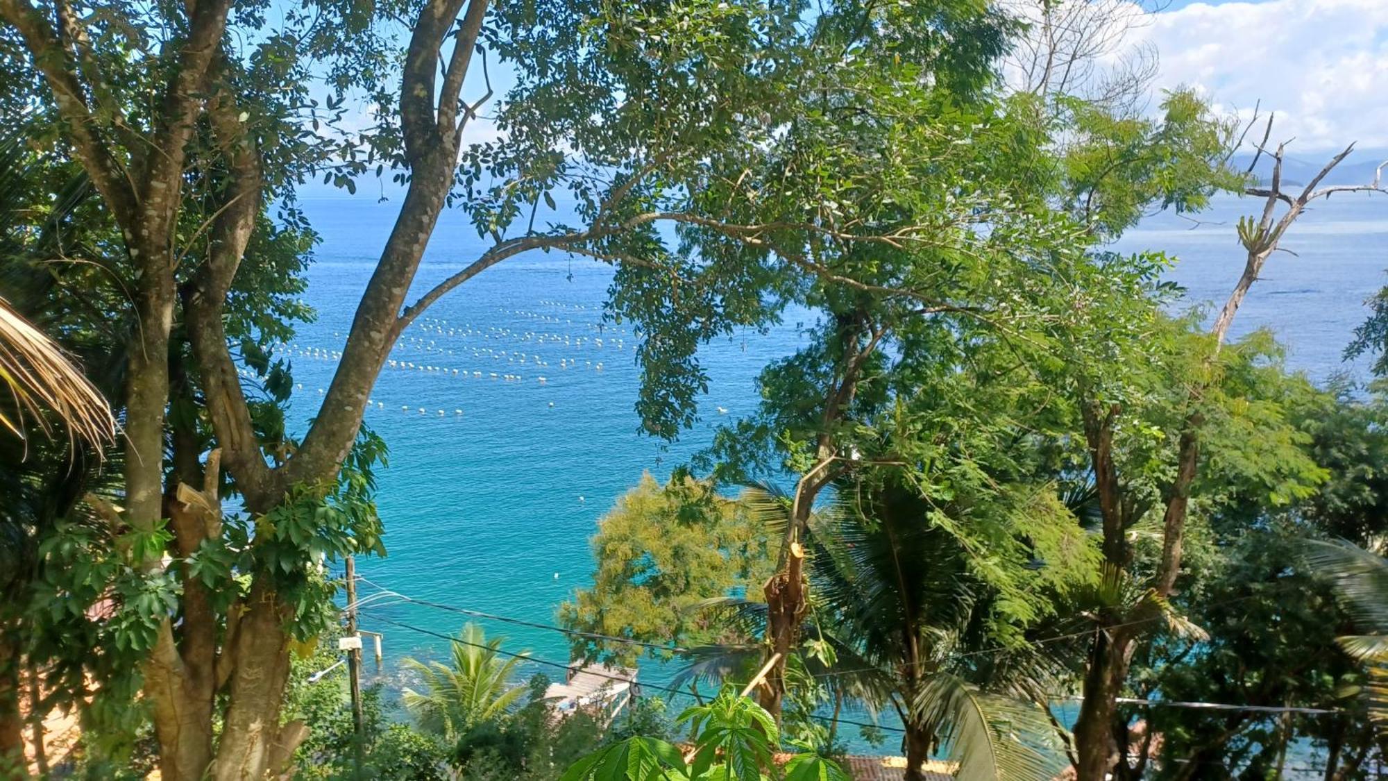 Saracura Hotel Praia de Aracatiba Bilik gambar