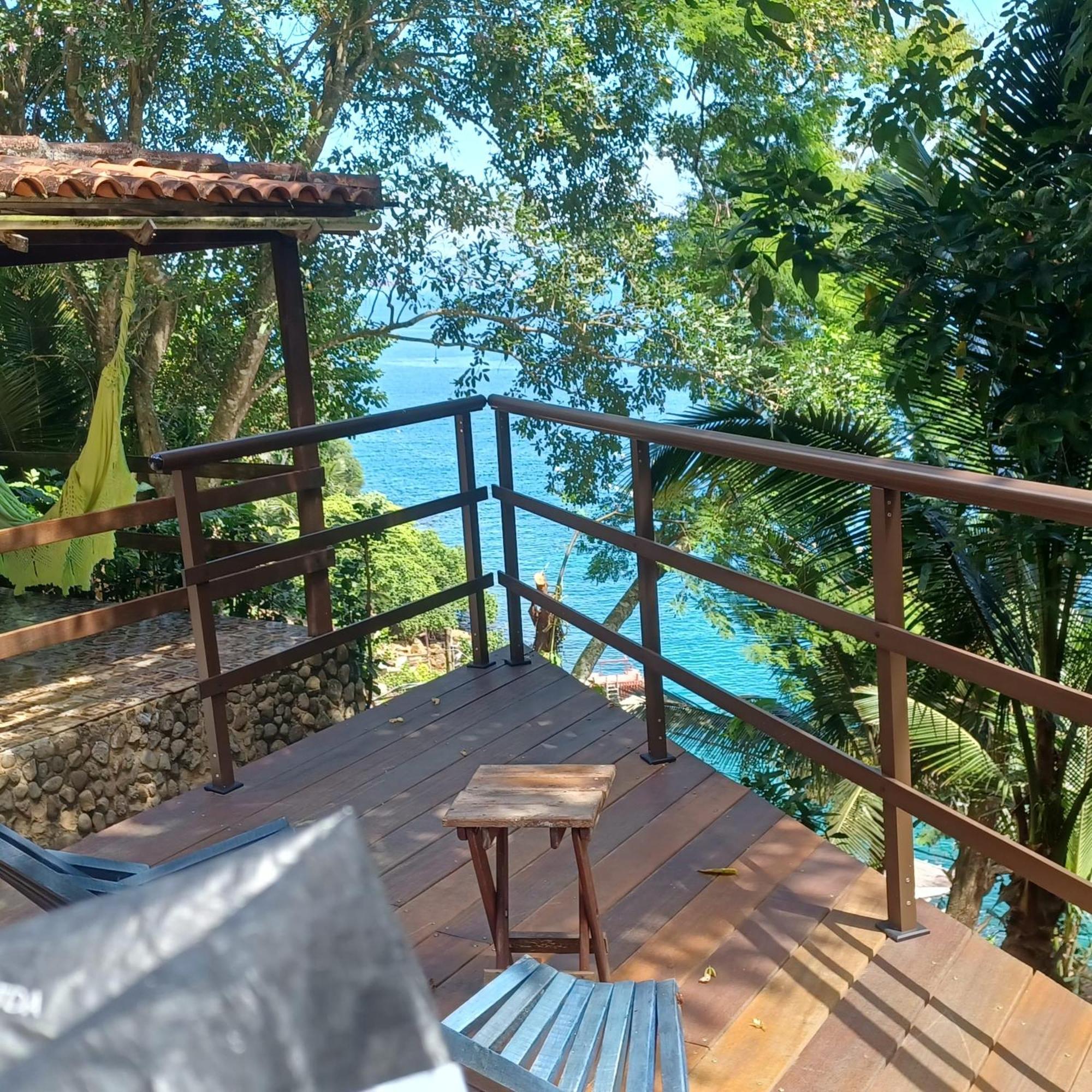 Saracura Hotel Praia de Aracatiba Bilik gambar