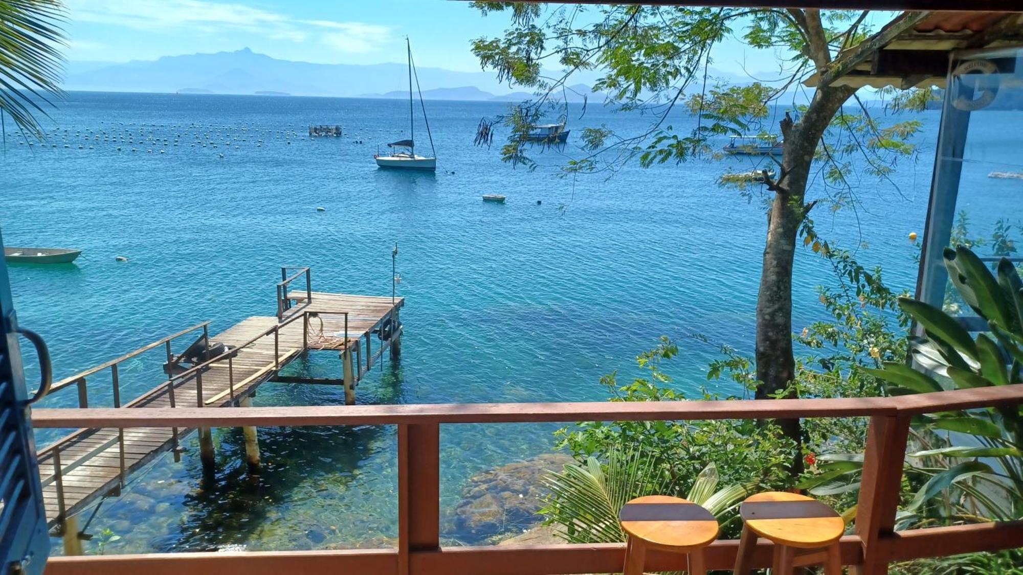 Saracura Hotel Praia de Aracatiba Bilik gambar