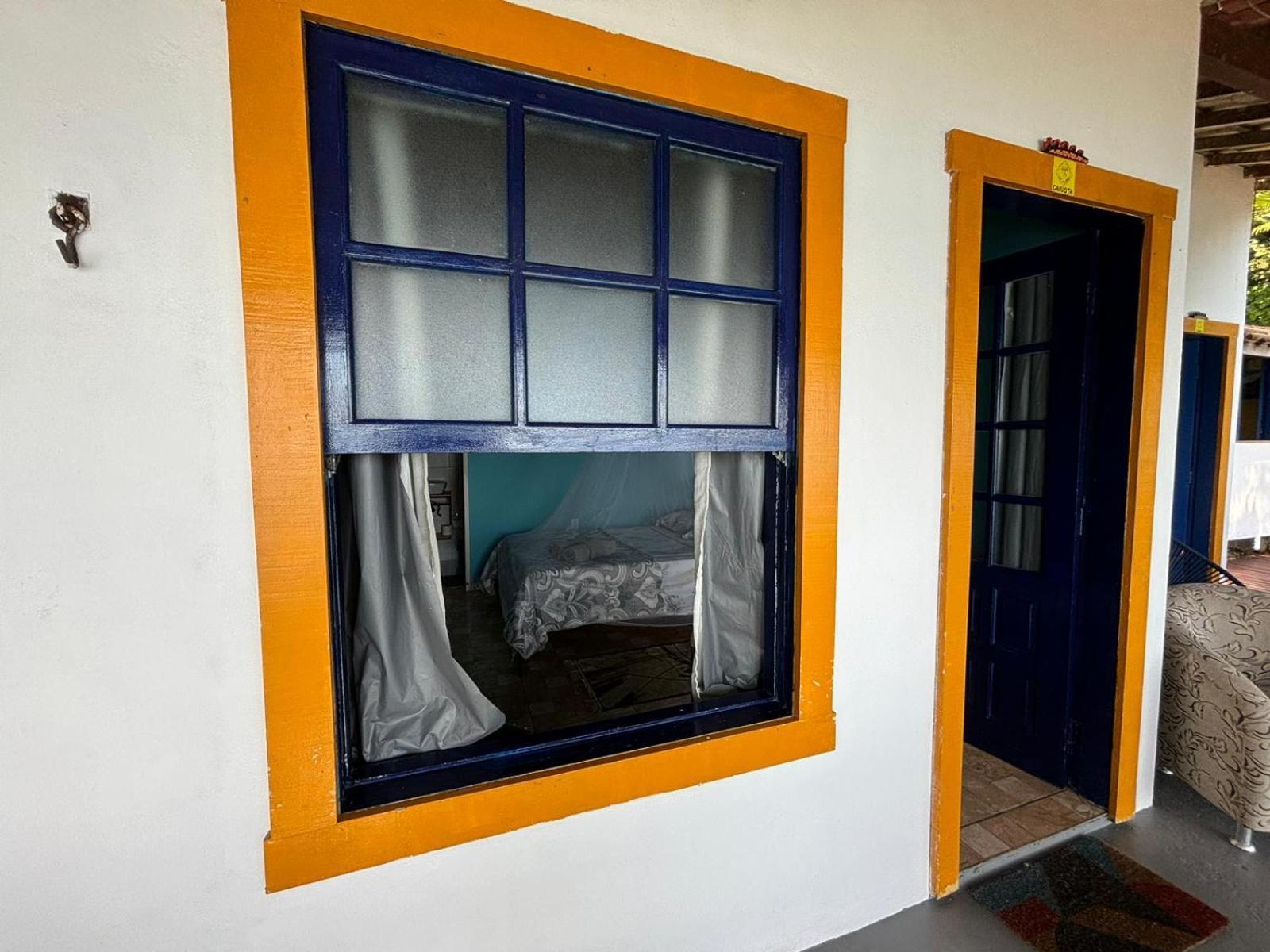 Saracura Hotel Praia de Aracatiba Bilik gambar