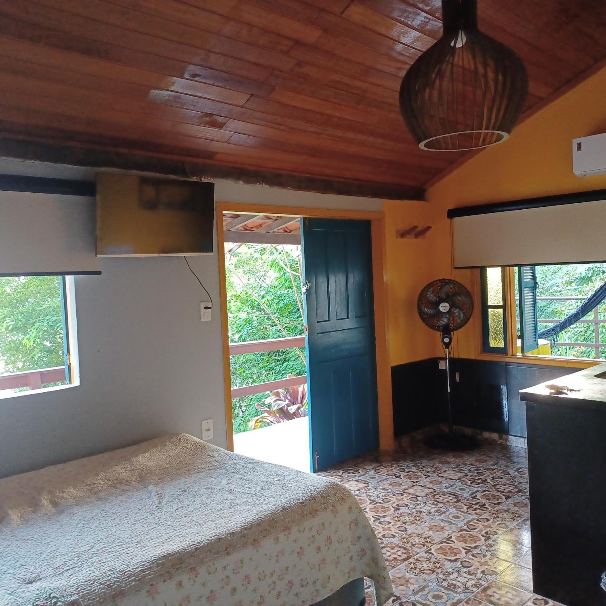 Saracura Hotel Praia de Aracatiba Bilik gambar